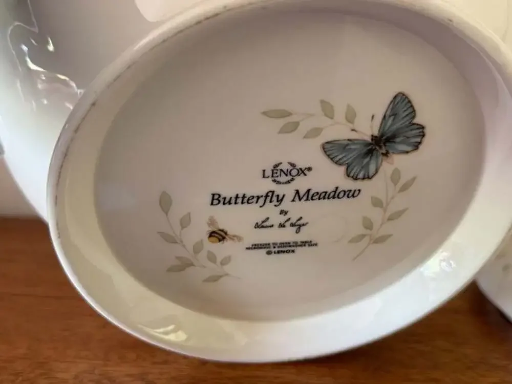 Lenox Butterfly Meadow Round Covered Casserole Dish